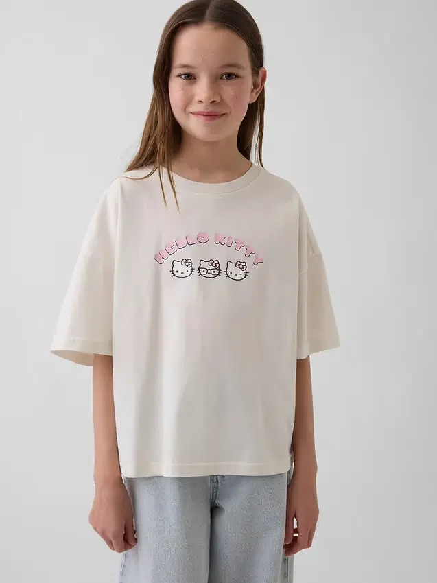 Oversized, boksformet Sanrio-T-skjorte for barn