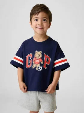 Oversized Brannan Bear Varsity-T-skjorte med grafisk logo for Baby og Småbarn