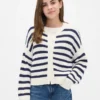 Oversized cardigan for barn