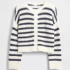 Oversized cardigan for barn