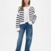 Oversized cardigan for barn