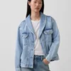 Oversized denimjakke med sjalhals