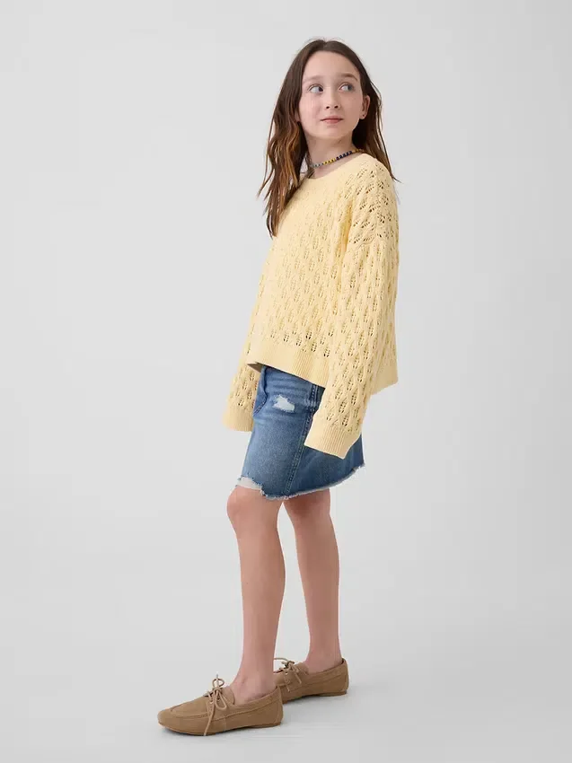 Oversized genser med rund hals i heklet bomull for barn
