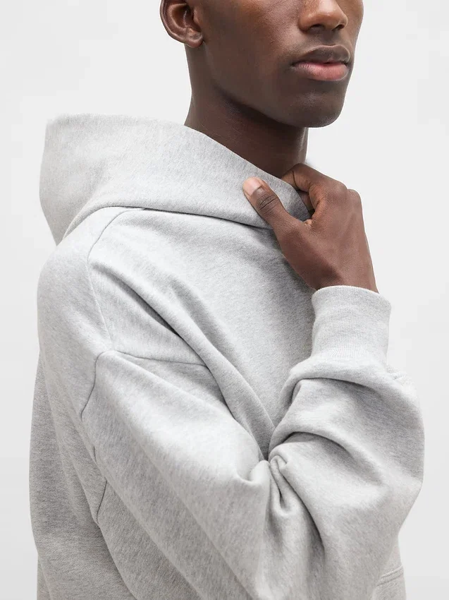 Oversized hettegenser i tykk kvalitet for voksne