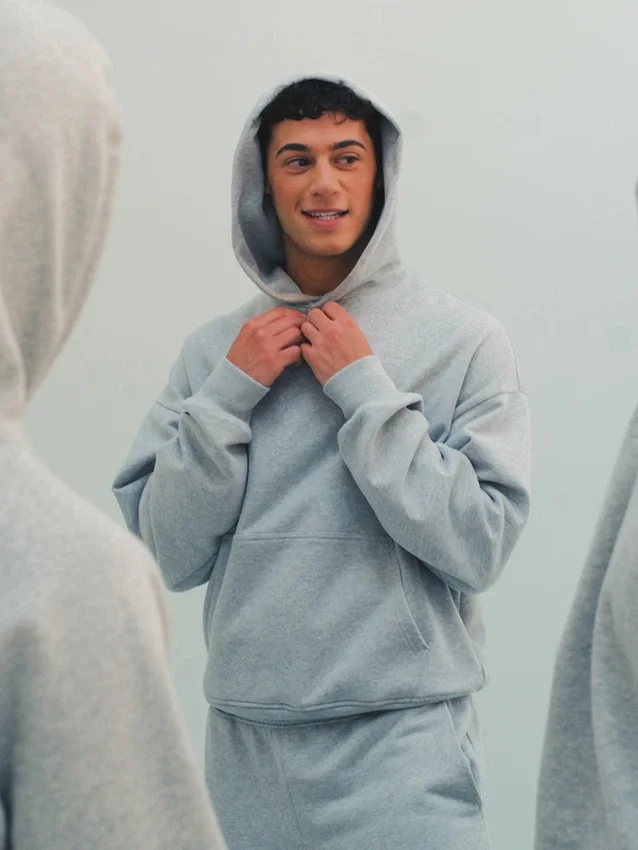 Oversized hettegenser i tykk kvalitet for voksne