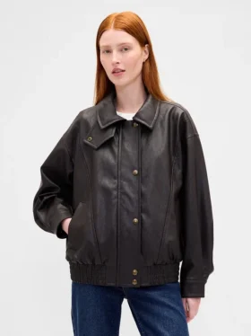 Oversized jakke i vegansk skinn
