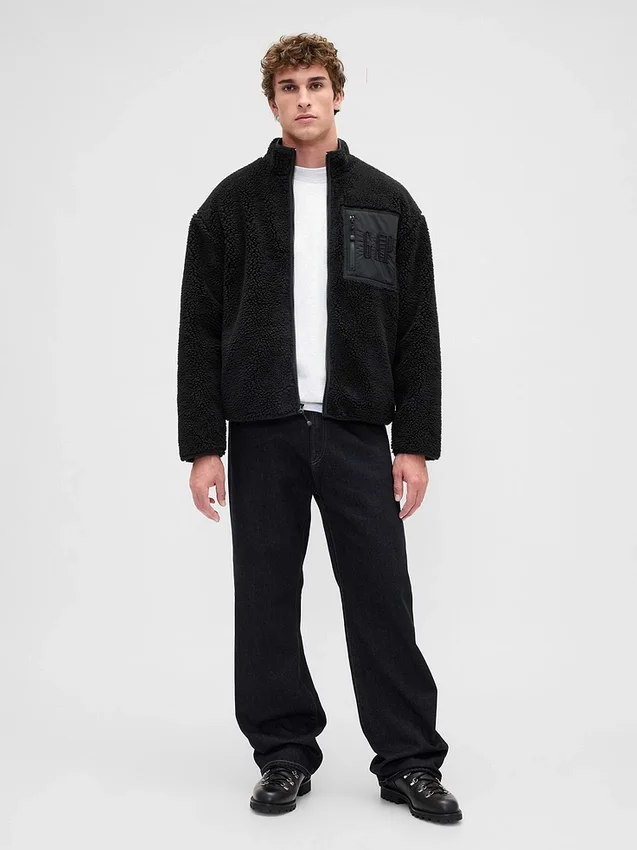 Oversized logo-jakke med glidelås i resirkulert sherpa