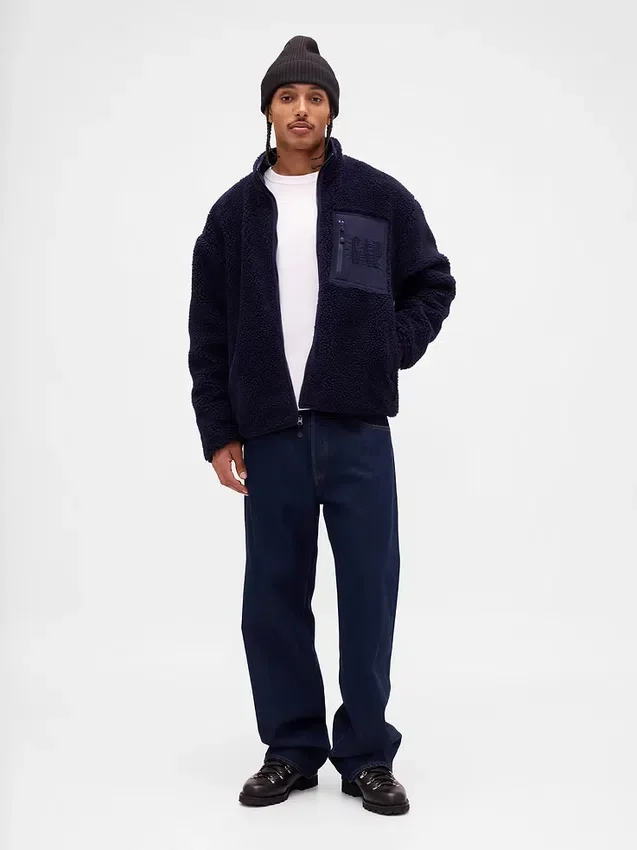 Oversized logo-jakke med glidelås i resirkulert sherpa