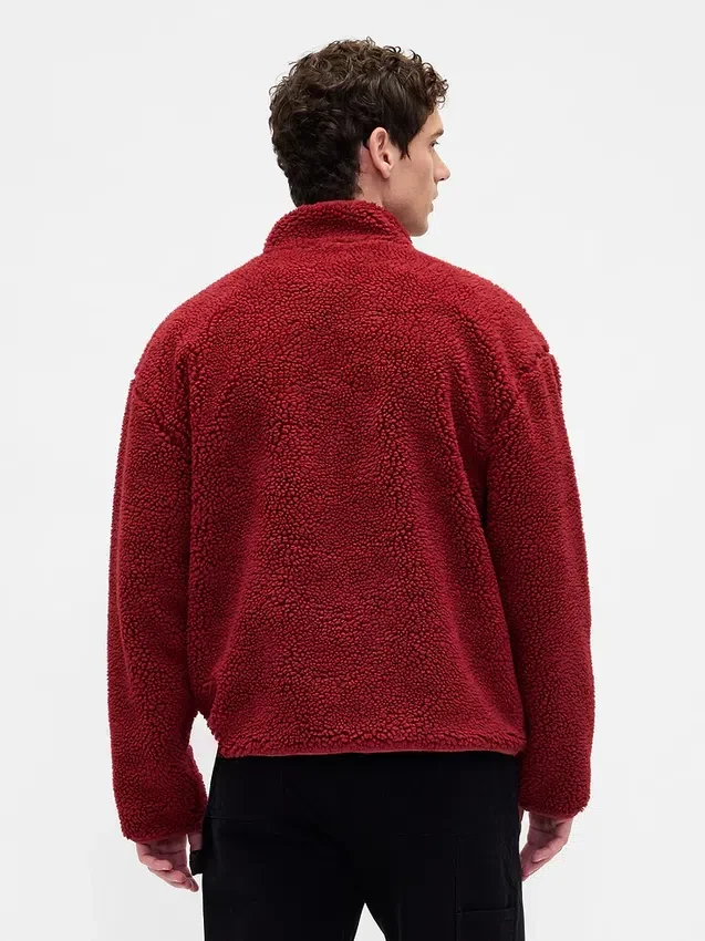Oversized logo-jakke med glidelås i resirkulert sherpa