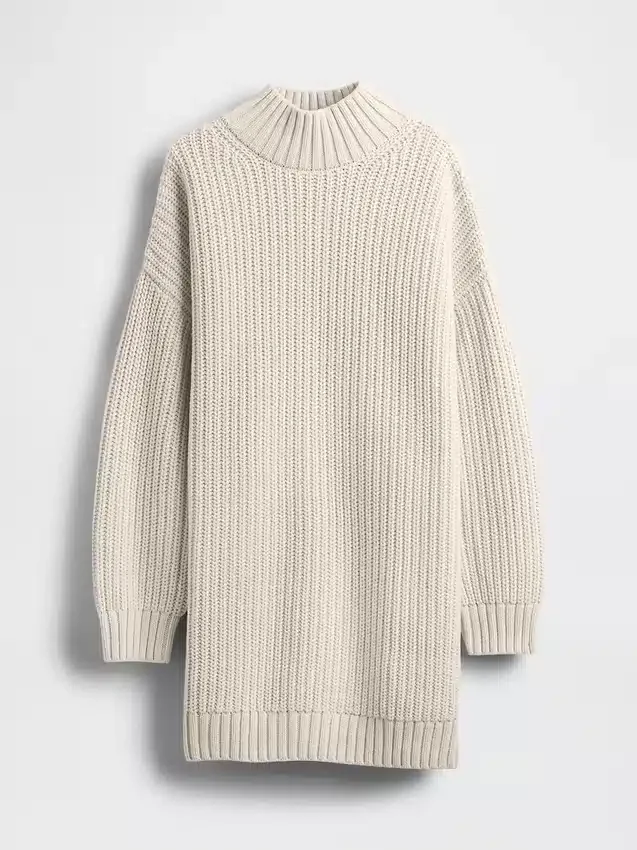 Oversized minigenser i strikk med høyhals