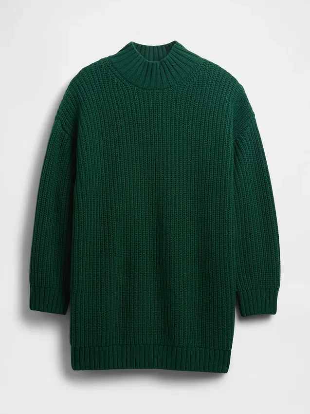 Oversized minigenser i strikk med høyhals