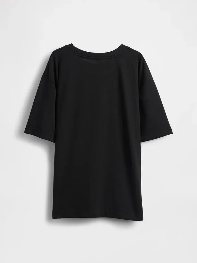 Oversized pyjamas-T-skjorte for barn i resirkulert materiale