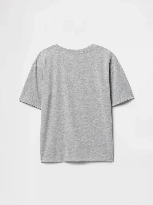 Oversized pyjamas-T-skjorte for barn i resirkulert materiale