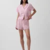 Oversized pyjamaskjorte i krøllet gasbind