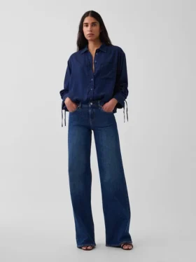 Oversized skjorte i denim med rynkede ermer