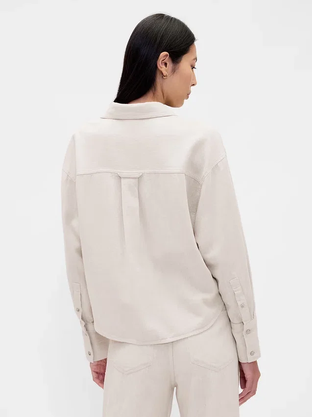 Oversized skjorte i lin-bomullsblanding