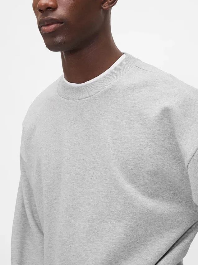 Oversized sweatshirt i tykk kvalitet for voksne