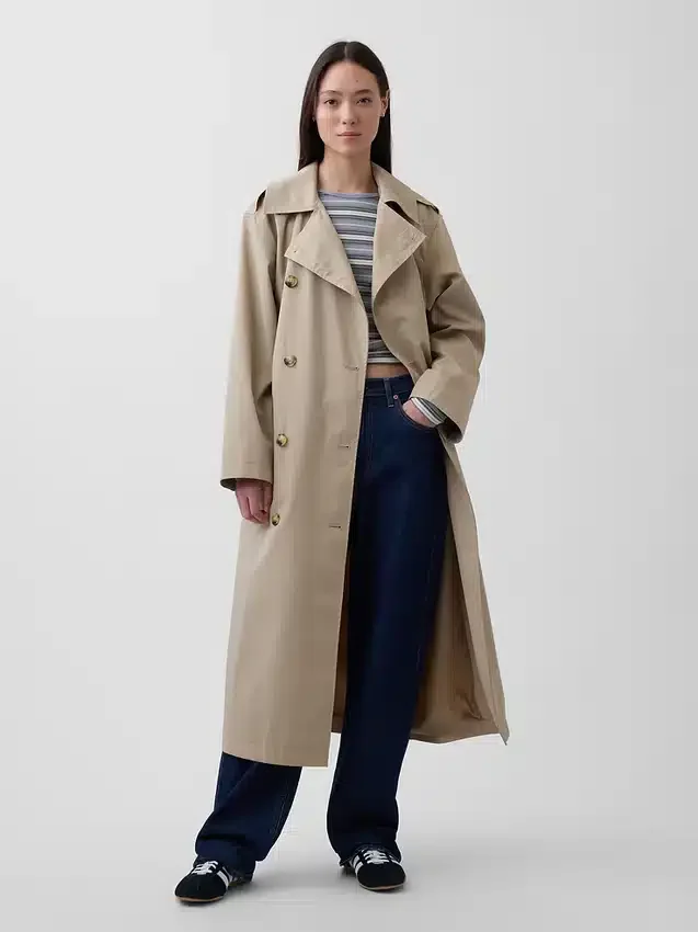 Oversized trenchcoat