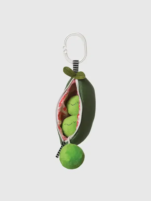 «Peas in a Pod» – babyrangle og pipeleke til reise
