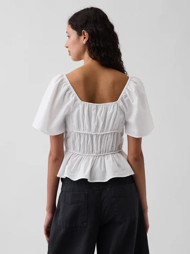 Peplum-top med firkantet hals