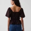 Peplum-top med firkantet hals