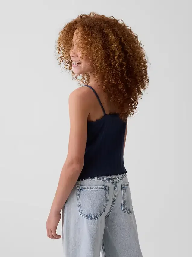 Pointelle-ribbet cami-top for barn