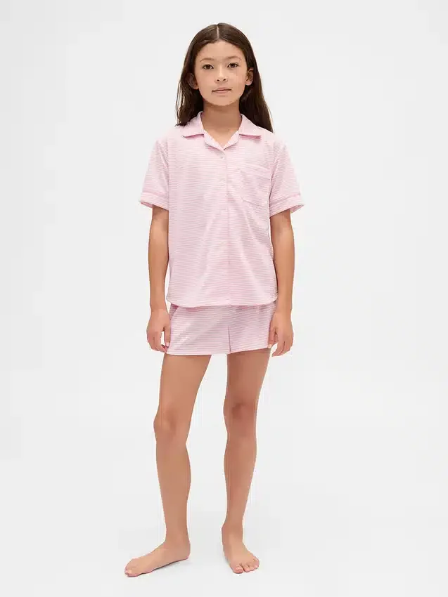 Pyjamas-sett med shorts for barn i resirkulert materiale