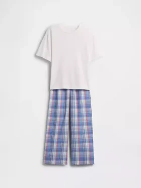 Pyjamasett for barn i resirkulert materiale