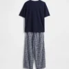Pyjamasett for barn i resirkulert materiale