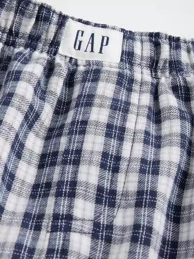 Pyjamasett for barn i resirkulert materiale
