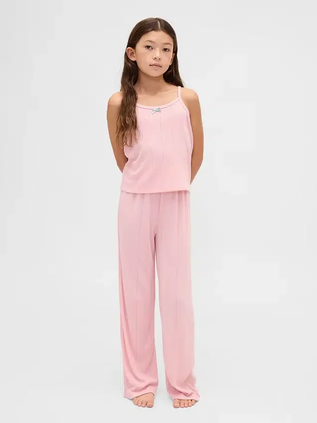 Pyjamasett for barn i resirkulert pointelle-strikk