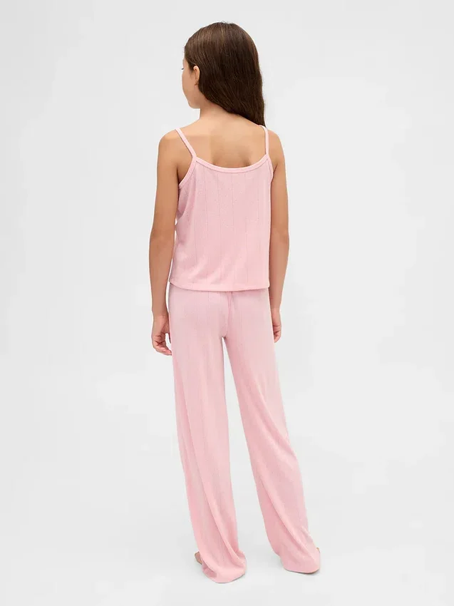 Pyjamasett for barn i resirkulert pointelle-strikk