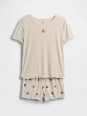 Pyjamasett for barn i resirkulert ribbestrikket stoff med Brannan Bear Shorts