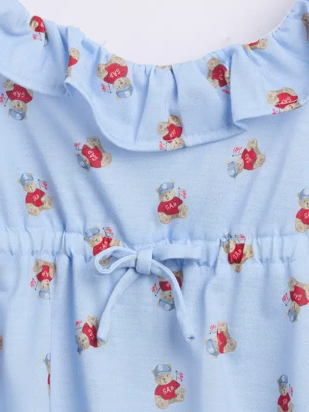 Pyjamasett for barn med resirkulert stoff, med volanger og korte Shorts