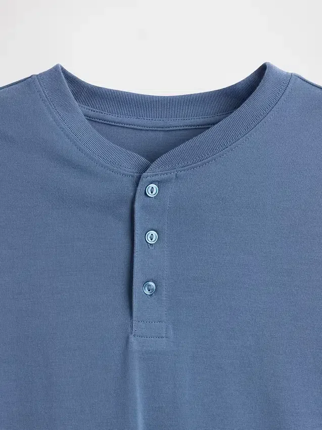 Pyjamasett med joggebukse i resirkulert materiale for barn