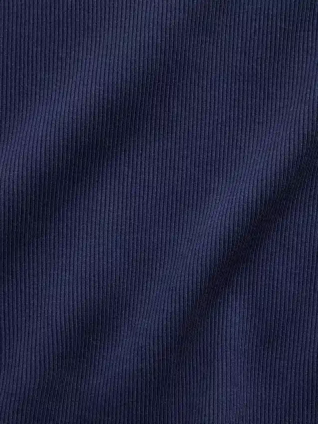 Ribbet T-skjorte for barn