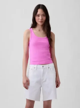 Ribbet tank-top med rund hals