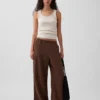 Ribbet tank-top med rund hals