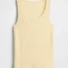 Ribbet tank-top med rund hals