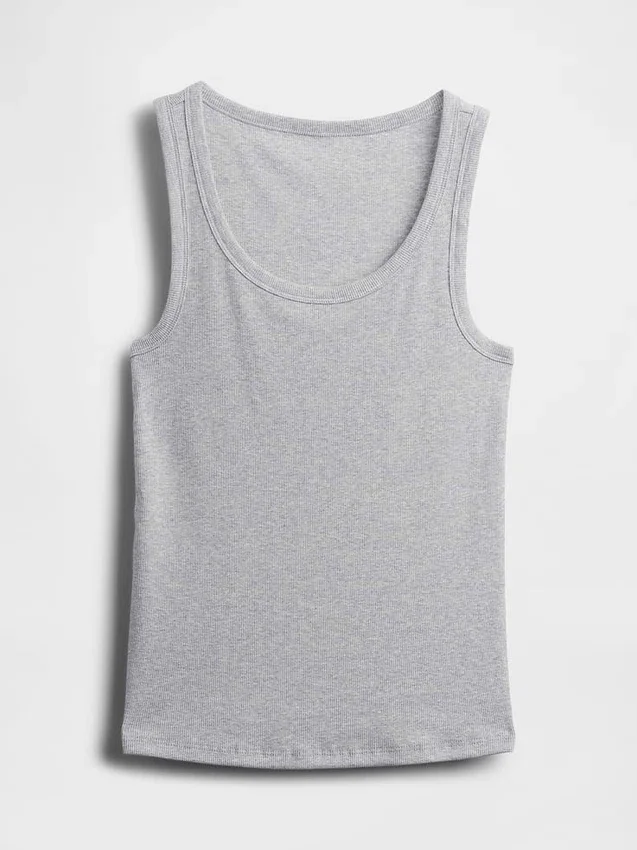 Ribbet tank-top med rund hals