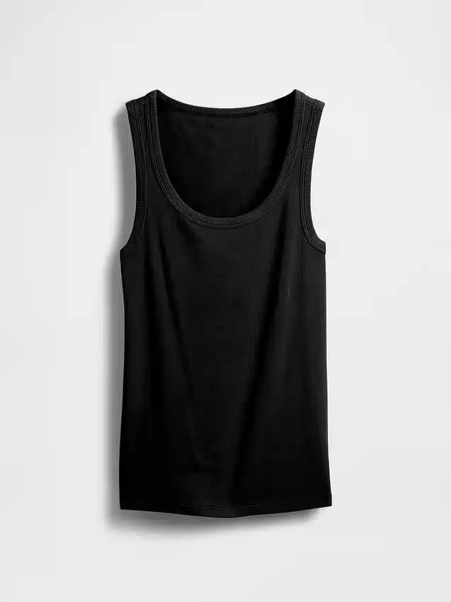 Ribbet tank-top med rund hals