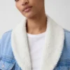 Sherpa-fôret denimjakke med sjalhals