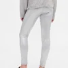 Shine-leggings for barn