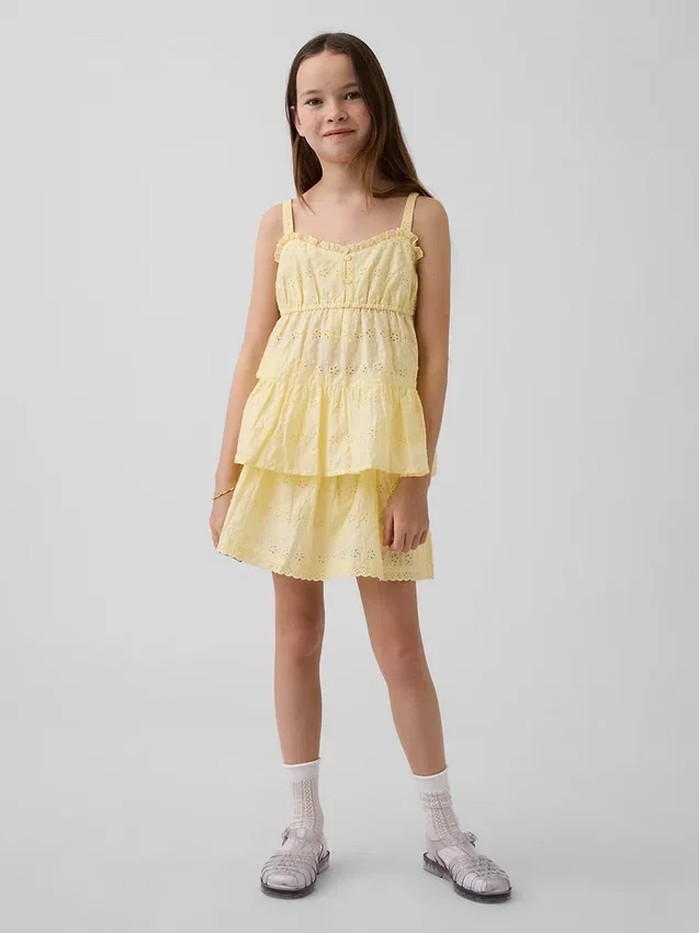 Skort med hullbroderi for barn