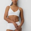 Sømløs, ribbet trekant-bralette