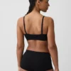 Sømløs, ribbet trekant-bralette