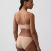 Sømløs, ribbet trekant-bralette