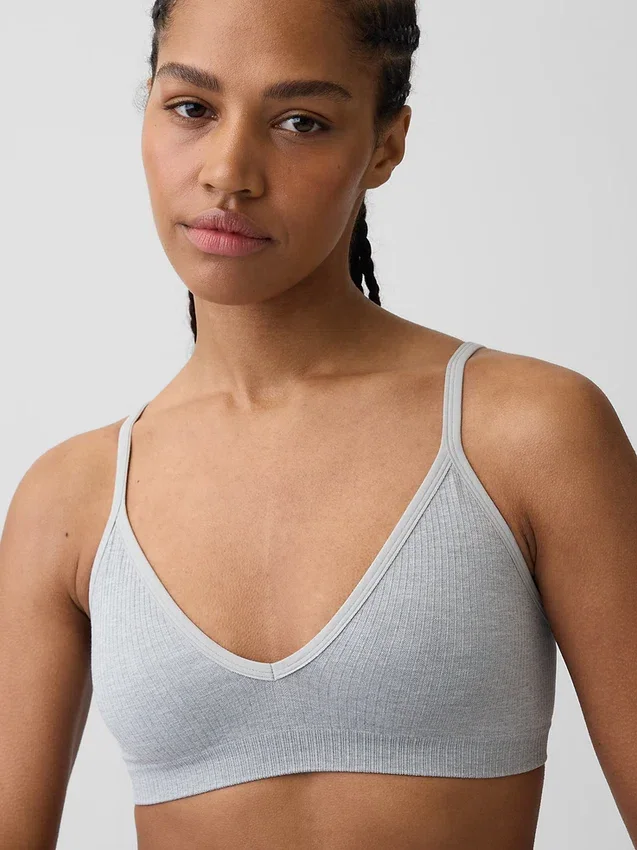 Sømløs, ribbet trekant-bralette