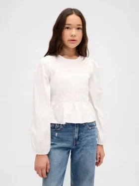 Smocket peplum-top for barn