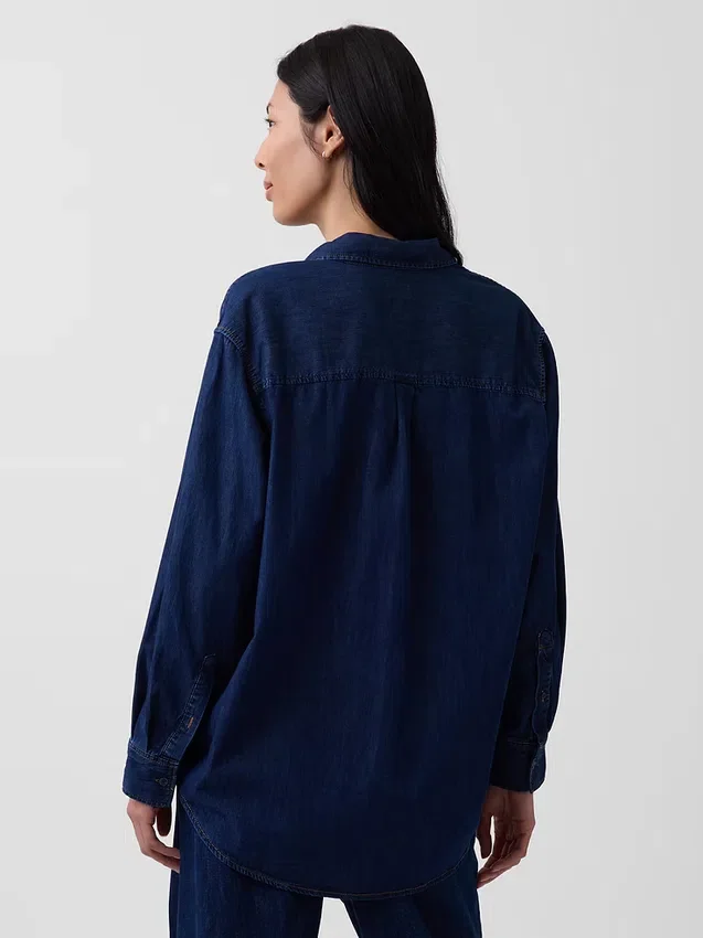Stor denimskjorte